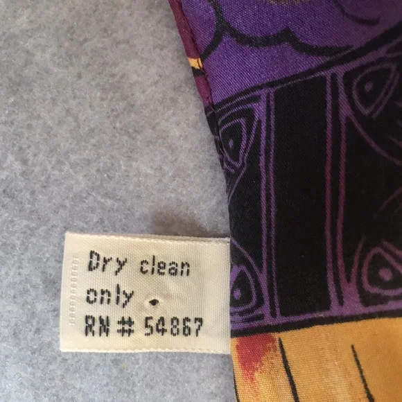 New York Studio 100% Silk Scarf - Picture 12 of 13